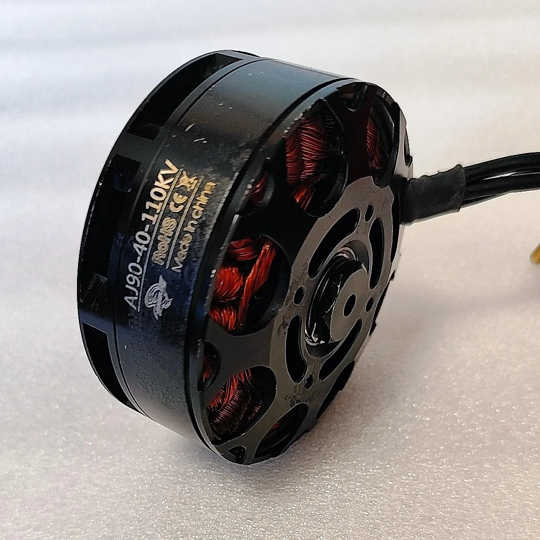 Motor Brushless SkyDElSecondha - 8318 Outrunner Brushless Motor avaliação e preço